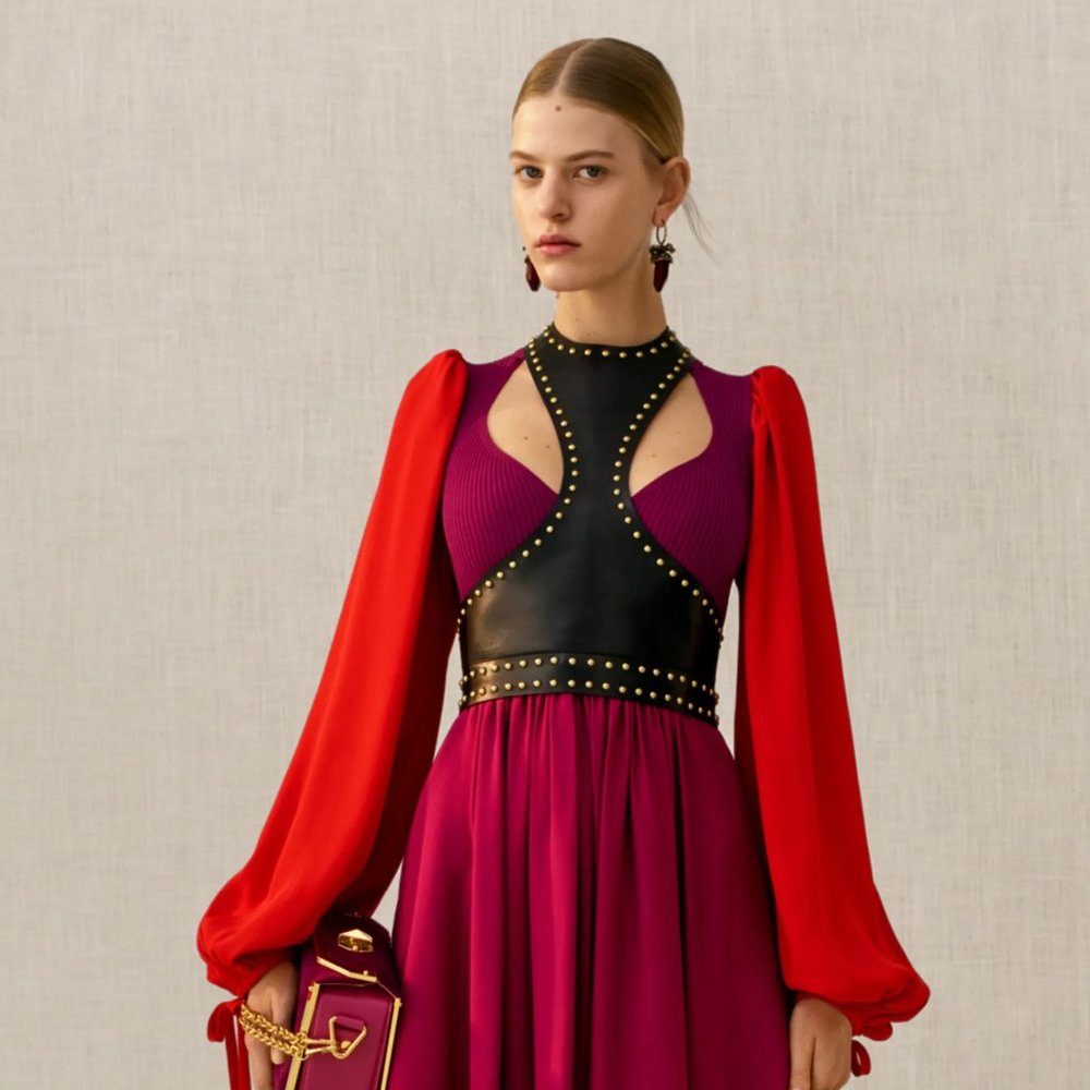 New Alexander McQueen $2395 Gold Studded Lamb Leather Runway Harness Top - Picture 6 of 13